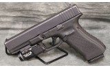 Glock~22 Gen 4~40 S&W - 2 of 4