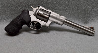 RUGER ~ SUPER REDHAWK ~ .44 MAGNUM