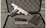 Kimber~Stainless LW~45 Auto - 3 of 4