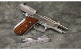 Taurus~PT92AFS~9mm - 3 of 3