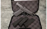 Glock~22 Gen 4~40 S&W - 3 of 4