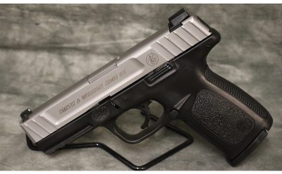 Smith & Wesson~SD40VE~40 S&W - Image 2 of 3