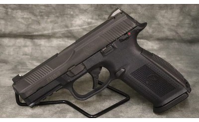 FN~FNS-9~9mm - Image 2 of 4