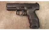 Heckler & Koch ~ VP9 ~ 9 mm - 2 of 3