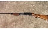 Ithaca ~ Model 37 ~ 16 gauge - 2 of 11
