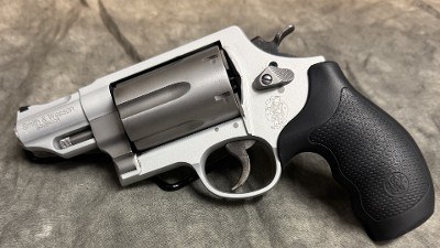 S&W~Governor~45ACP/.45LC/.410