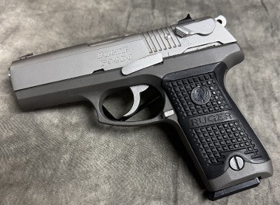 Ruger~P94DC~.40 S&W