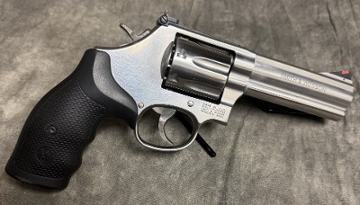 S&W~686-6~.357 Magnum