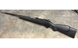 Weatherby~Mark V Accumark~.300 Win Mag - 2 of 9