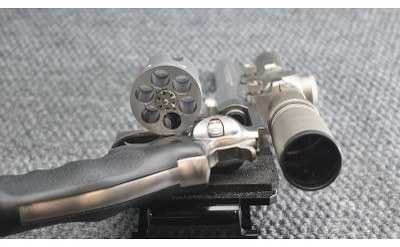 Ruger ~ Redhawk ~ .44 Magnum - Image 3 of 3