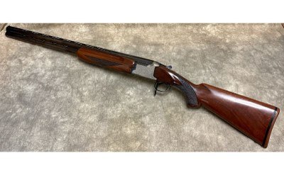 Winchester~101 XTR Lightweight~12 Gauge - Image 2 of 11