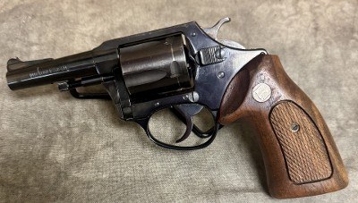 Charter Arms~Undercover~.38 Special - Image 1 of 2