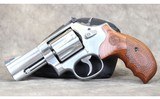 Smith & Wesson ~ 686-6 ~ .357 Magnum - 2 of 2