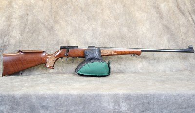 Anschutz ~ 1700 ~ .222 Remington - Image 1 of 16