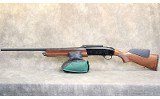 Mossberg ~ 9200 ~ 12 Gauge - 10 of 16