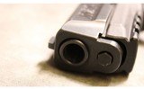 SMITH & WESSON ~ M&P40 ~ 40S&W - 4 of 4