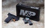 Smith & Wesson ~ M&P9 Shield M2.0 Crimson Trace ~ 9mm Luger - 1 of 3