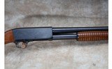 Ithaca ~ Model 37 Featherlight ~ 12 Gauge - 4 of 10