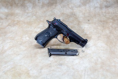Pietro Beretta ~ 85BB ~ .380 Auto - Image 1 of 3