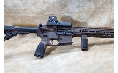 Daniel Defense ~ DDM4V7 ~ 5.56 NATO - Image 4 of 10