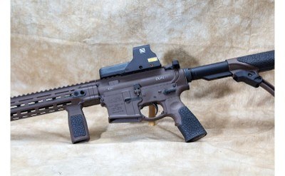 Daniel Defense ~ DDM4V7 ~ 5.56 NATO - Image 8 of 10