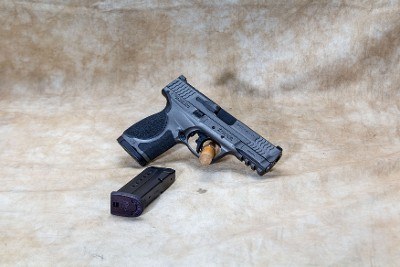 Smith & Wesson ~ M&P9 M2.0 ~ 9mm Luger - Image 1 of 3