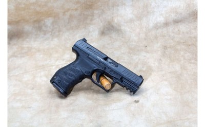 Walther ~ PPQ ~ 9mm Luger - Image 2 of 3