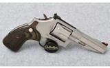 Smith & Wesson ~ Model 686 SSR Pro Series ~ .357 Magnum - 1 of 2