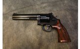 Smith & Wesson ~ 586-8 ~ .357 Magnum - 1 of 4