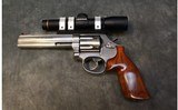 Smith & Wesson ~ 686-6 ~ .357 Magnum - 1 of 4