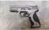 Smith & Wesson ~ M&P9 M2.0 ~ 9mm Luger - 1 of 2