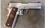 KIMBER ~ STAINLESS PRO RAPTOR ii ~ .45ACP - 2 of 3