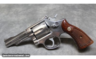 SMITH &WESSON ~ MODEL 67 ~ .38 S&W SPECIAL