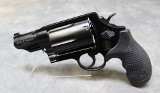 SMITH & WESSON ~ GOVERNOR ~ .45 COLT/.45 ACP/ 410 - 2 1/2" - 1 of 3