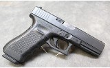 GLOCK ~ 17 GEN 4 ~ 9MM LUGER - 2 of 2 GLOCK ~ 17 GEN 4 ~ 9MM LUGER - 2 of 2