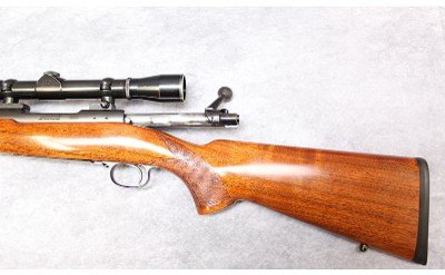 WINCHESTER ~ MODEL 70 ~ .30GOV'T'06 - Image 3 of 8
