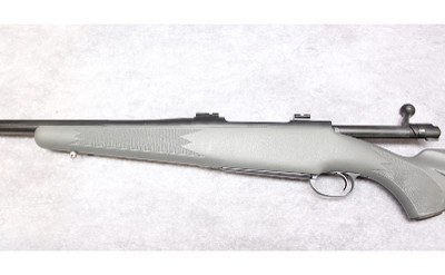 WINCHESTER ~ MODEL 70 CUSTOM ~ .300 WEATHERBY MAGNUM - Image 4 of 8