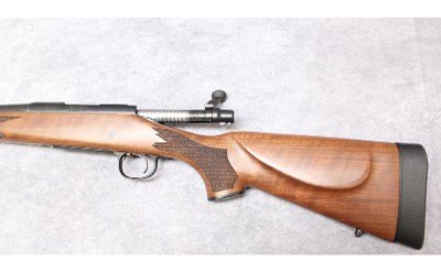 REMINGTON ARMS CO. ~ 700 CDL ~ .243 WINCHESTER - Image 3 of 8