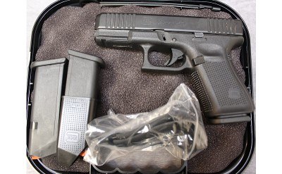 GLOCK ~ 23 GEN 5 ~ .40 S&W - Image 3 of 3