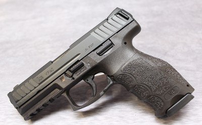 HECKLER & KOCH ~ VP40 ~ .40 S&W - Image 1 of 3