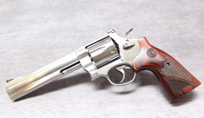 SMITH & WESSON ~ 629-6 CLASSIC ~ .44 MAGNUM - Image 1 of 3