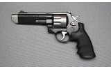 Smith&Wesson~627-5 V-Comp~.357 Magnum - 2 of 5