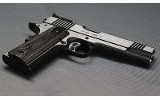 Kimber~Eclipse Target II~.45 Auto - 3 of 3