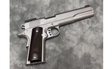 Kimber ~ Stainless Target LS ~ 10mm - 1 of 2