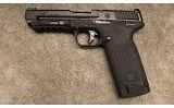 Smith & Wesson ~ M&P 22 Magnum ~ .22 WMR - 2 of 3
