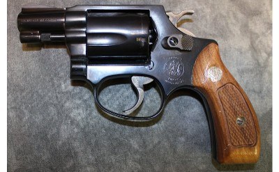 Smith & Wesson Model 36
