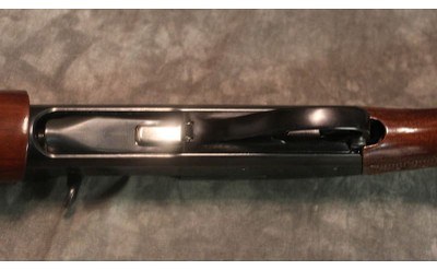 Remington 1100 12 Gauge Semi-auto Shotgun - Image 7 of 10