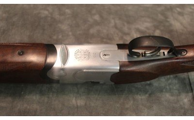 Beretta 682 12 Gauge over under Shotgun - Image 7 of 10