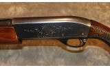 Remington 1100 12 Gauge Semi Auto Shotgun - 8 of 10