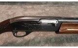 Remington 1100 12 Gauge Semi Auto Shotgun - 3 of 10